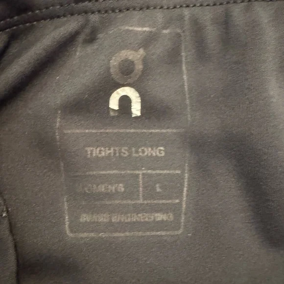 On Running Black Tights Long - Picture 7 of 7